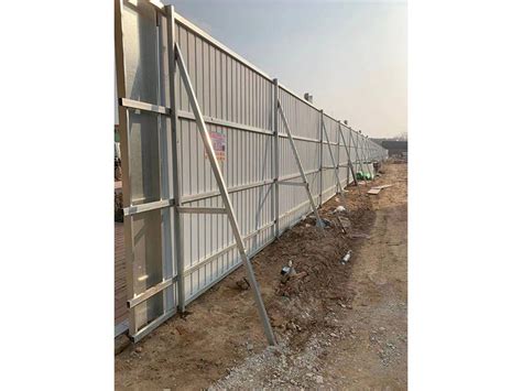 彩钢围挡常见规格 彩钢围挡铁皮厚度 施工安全围栏