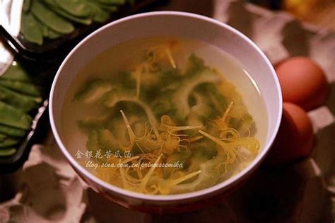 【金银花枸杞汤的做法步骤图，怎么做好吃】YOYO_下厨房