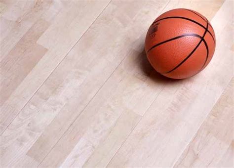 篮球场木地板价格多少钱_欧氏地板公司