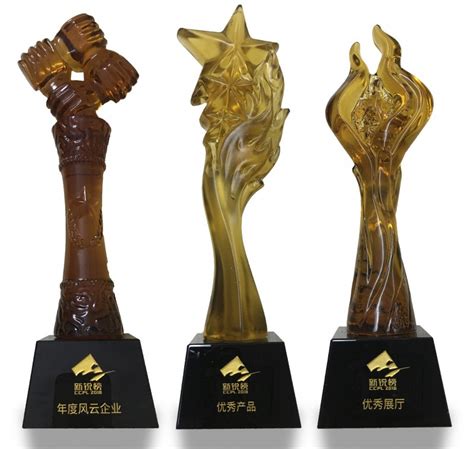 博德斩获第十四届陶瓷行业新锐榜三项大奖-陶瓷网