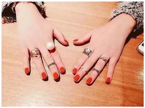 男的戴戒指戴哪个手指 五指戴戒指的含义是什么 - 中国婚博会官网