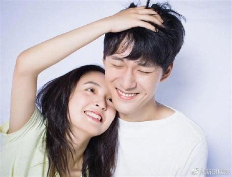 吴倩晒与女儿合照宣布离婚：单身姑娘们的情人节约会_娱乐新闻_海峡网