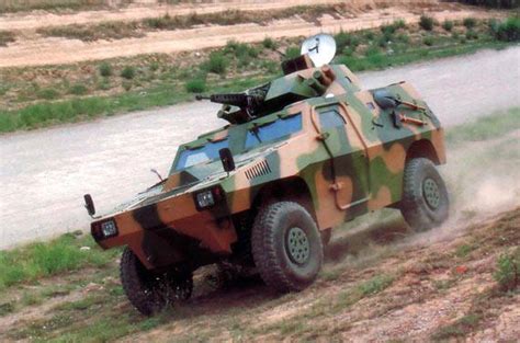 国产新型步兵战车不久将问世 性能或堪比坦克-搜狐大视野-搜狐新闻