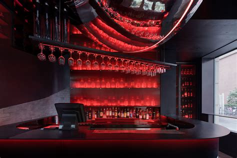 郑州Gaga酒吧设计案例 现代时尚和感性并存的夜场设计_wtfeng-站酷ZCOOL