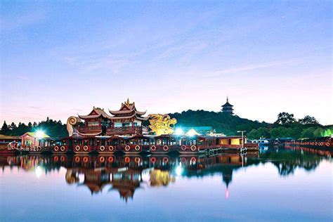 中国最火十大景区排名：九寨沟居第五，长城夺冠(2)_巴拉排行榜