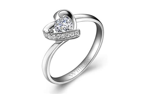 心形钻戒的寓意和卖点有哪些 戴爱心形戒指有什么意义 - 中国婚博会官网