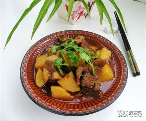 【土豆清炖排骨的做法步骤图，怎么做好吃】PeterDuo_下厨房