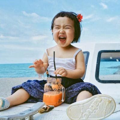 搞怪非主流小孩头像