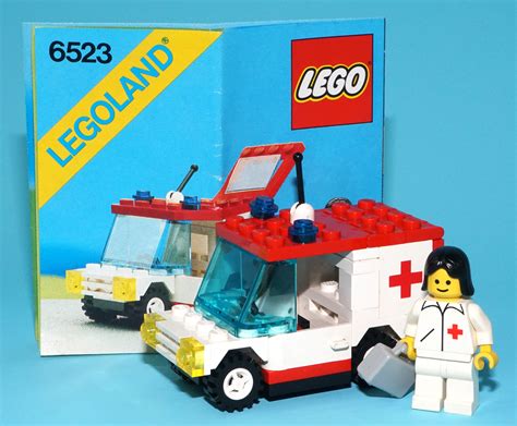 LEGO 6523 LEGOLAND CLASSIC TOWN RED CROSS DOCTOR CAR 100 % COMPLETE ...