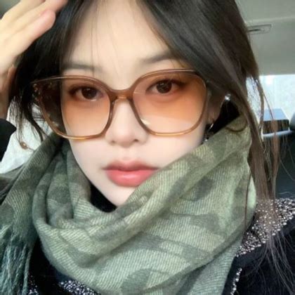 非主流发型网恋头像女生