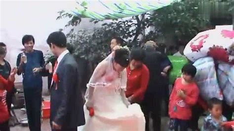 农村特色婚礼视频(河南新乡中召村丨传统的现代的农村婚礼呈献给大家，一饱眼福！) - 【爱喜匠】
