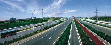 西安咸阳机场专用高速公路（西安星光） - 道路养护产品 - 沥青业务 - 业务与服务 - 星光能源官方网站 - 沥青全供应链服务商