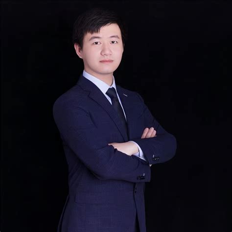 丁晖 - 专业人员列表 - 上海市海华永泰律师事务所