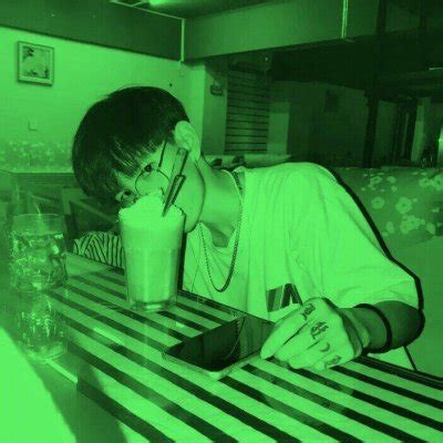绿色头像男生非主流