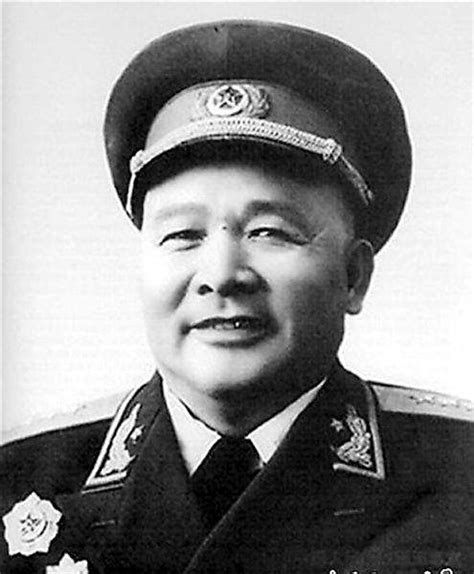 他战功卓著，是中国人民解放军36位军事家之一——共和国将帅之大将张云逸_腾讯视频