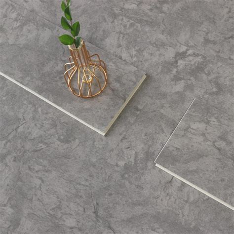 石塑地板的优点_山东宜普尔装饰材料有限公司