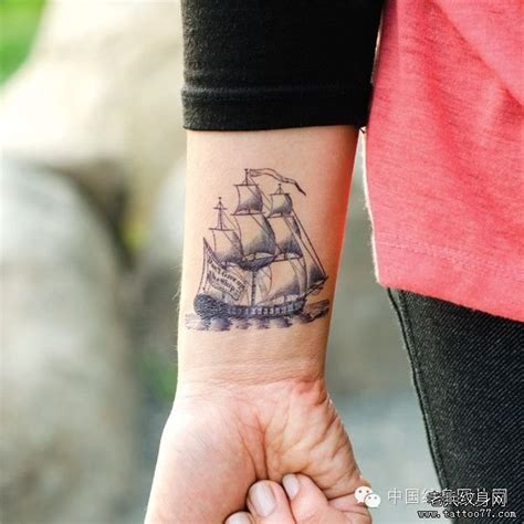 一组帆船纹身图案由武汉最好的纹身店推荐_武汉纹身店之家：老兵纹身店,武汉纹身培训学校,纹身图案大全,洗纹身,武汉最好的纹身店！