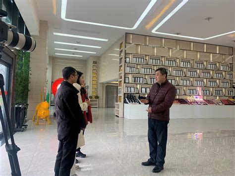 湖南卫视午间新闻报道长沙市首个工地信息化管理中心
