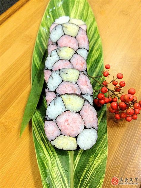 花样寿司的做法_【图解】花样寿司怎么做如何做好吃_花样寿司家常做法大全_包子妹的食谱_豆果美食