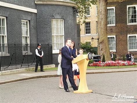 官宣！英国首相特雷莎·梅含泪宣布将于6月7日辞职