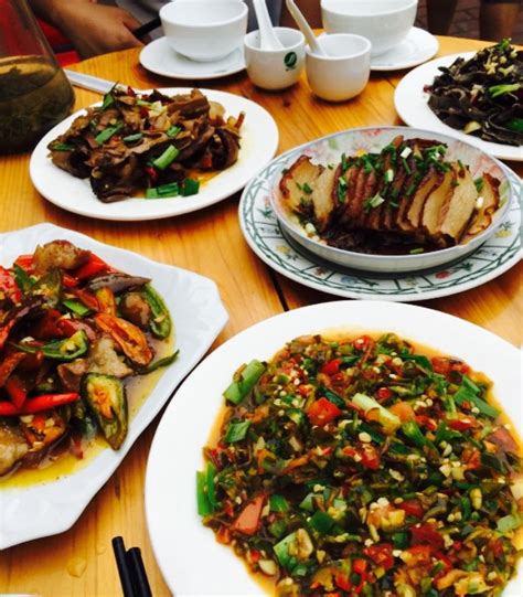 2023土鸡河鱼小菜馆(梵净山店)美食餐厅,是在景区及附近吃的最美味的...【去哪儿攻略】