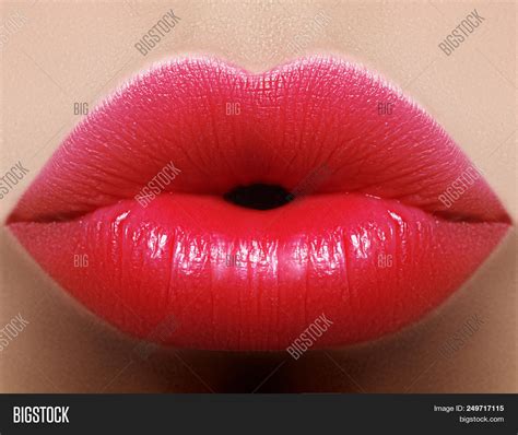 Closeup Kiss Red Lip Image & Photo (Free Trial) | Bigstock