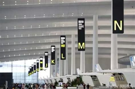 白云机场一号航站楼正式启用国内航班自助行李托运设备 - 民用航空网