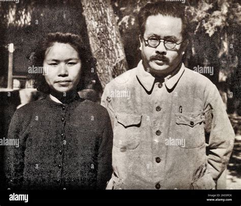 Ren Bishi and his sister Ren Peichang. Ren Bishi was a military and ...