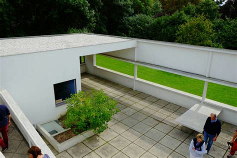 法国萨伏伊别墅（Villa Savoye）- 勒·柯布西耶（Le Corbusier） - 建筑设计案例 - 树状模式