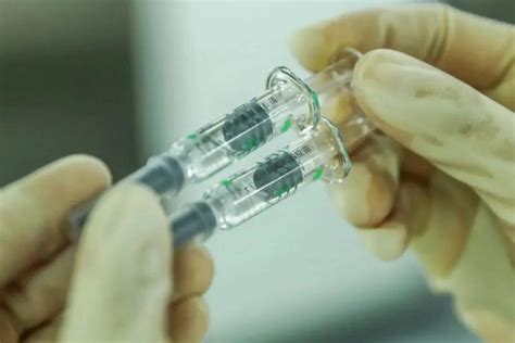北京大学开展教职工疫苗接种工作 筑牢校园疫情防线