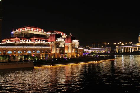 天津之眼傍晚夜景高清图片下载-正版图片500305596-摄图网