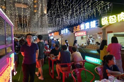 “缤纷夜市”百余种美食！普陀梅川路步行街打造夜生活好去处——上海热线HOT频道