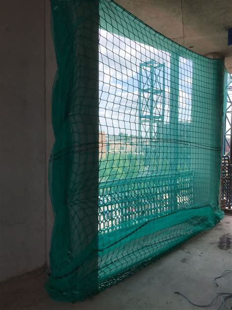 VERTICAL SAFETY NETTING | PMC Safety Netting