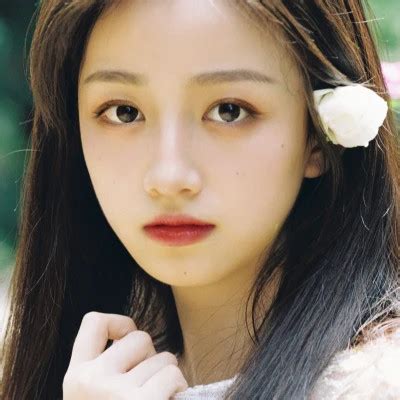 非主流甜辣风情头像女生