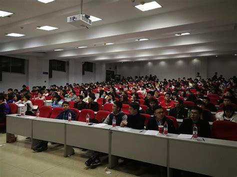 2016年英语演讲比赛成功举行-吉林省经济管理干部学院