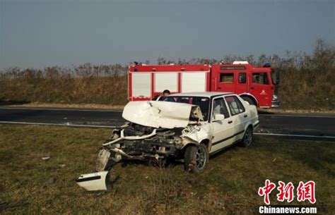 吉林陕西河南多地发生死伤惨烈车祸，原因就两个警察要严查！ - 蓝天白云社