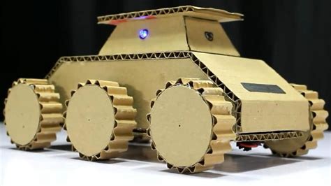 创意diy-手工大神用纸板制作装甲车遥控玩具，赶紧给孩子做一个_腾讯视频