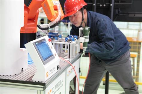 LG-BRI06型 工业机器人基础教学工作站_工业机器人示教编程实验实训平台_北京理工伟业公司生产
