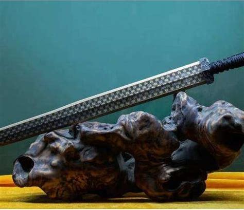 中国古代铸剑祖师爷欧冶子打造的8把神剑，它们现在都在哪？|欧冶子|神剑|祖师爷_新浪新闻