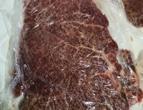 准备烹调的未加工的腌制的猪肉牛排高清图片下载-正版图片504213133-摄图网