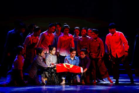 大型音乐舞蹈史诗《红色薪传》登陆武汉中南剧场-国际在线