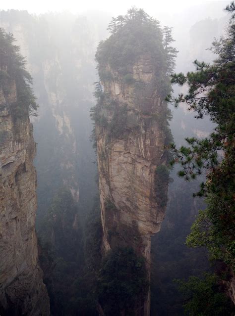 张家界最著名的景点是什么？怎么去张家界旅游？-能去哪