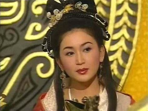 已经沦为妃嫔的阴丽华，是如何重回属于她的皇后宝座？_高清1080P在线观看平台_腾讯视频