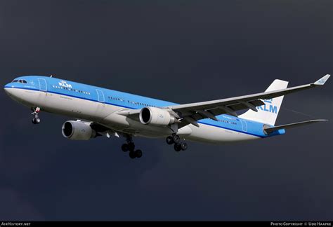 Aircraft Photo of PH-AKA | Airbus A330-303 | KLM - Royal Dutch Airlines ...