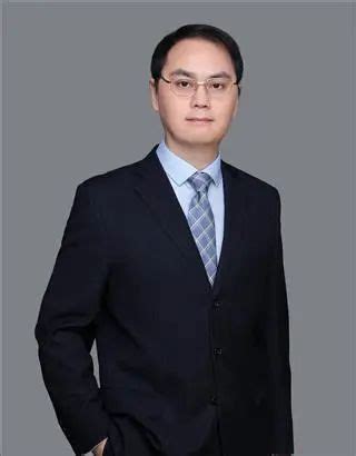 中银律师事务所荣登2022年LEGALBAND中国顶级律所、律师排行榜 - 中银律师事务所