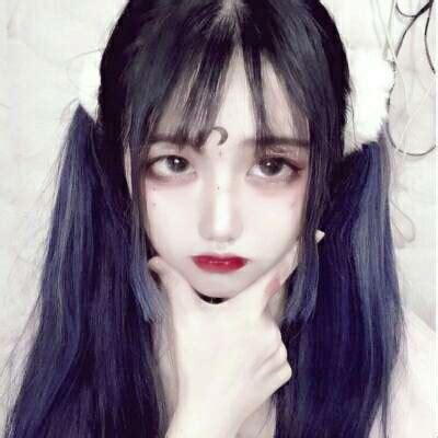 非主流女生头像彩色