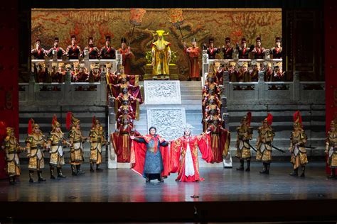 长江家具第三次向大讲堂进行捐赠 歌剧《图兰朵》开启校园文化新学期-北京大学教育基金会