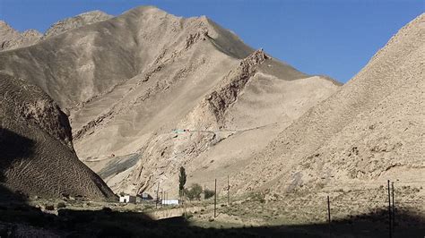 西藏阿里无人区的盘山公路摄影图4090*2721图片素材免费下载-编号704312-潮点视频