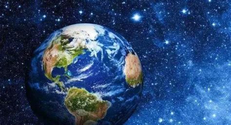 如今的地球还是蔚蓝色的吗？科学家揭露真实的地球颜色，引发争议_星球