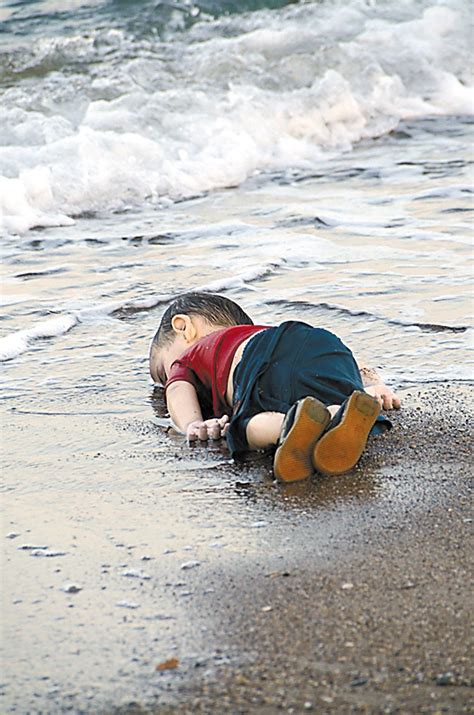 是谁害死3岁的难民?|难民|库尔德_凤凰资讯
